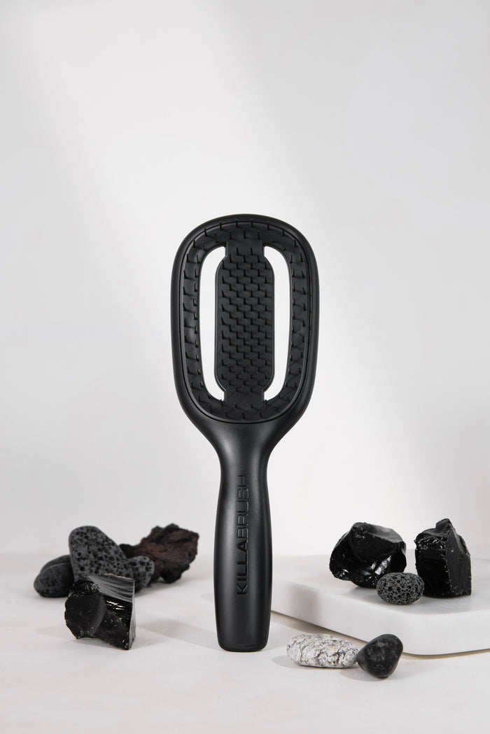KILLABRUSH antimicrobial vented hair brush in onyx black — Onyx