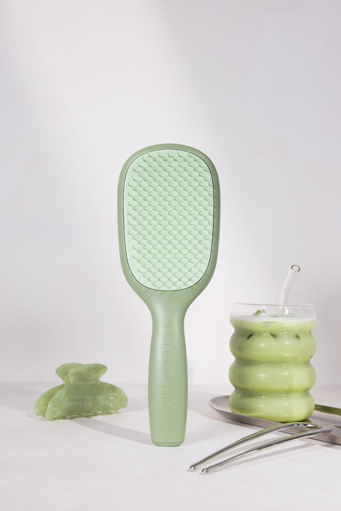 KILLABRUSH antimicrobial paddle brush in matcha green — Matcha