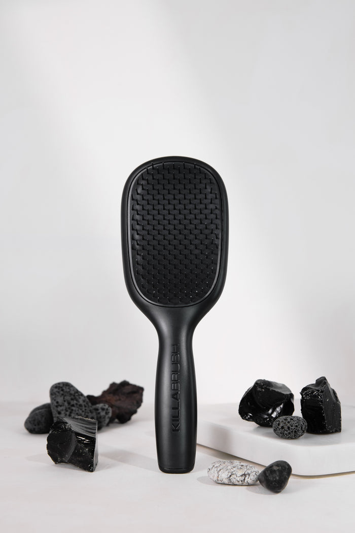 KILLABRUSH antimicrobial paddle brush in onyx black — Onyx