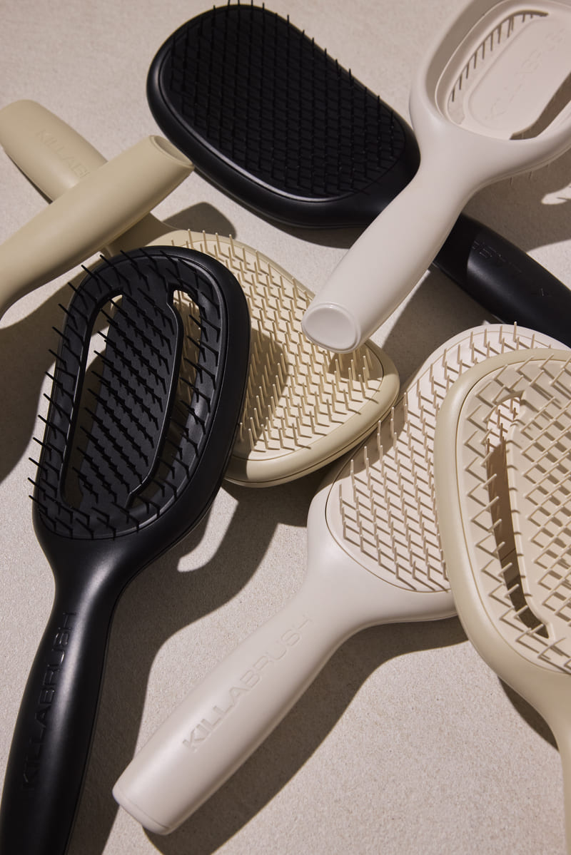 THE WORLD'S FIRST ACTIVE ANTIMICROBIAL VENTED BLOW STYLER.